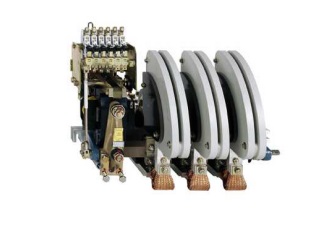 КОНТАКТОР 3P 3НО+1НЗ 1500A 220V 50…400Hz