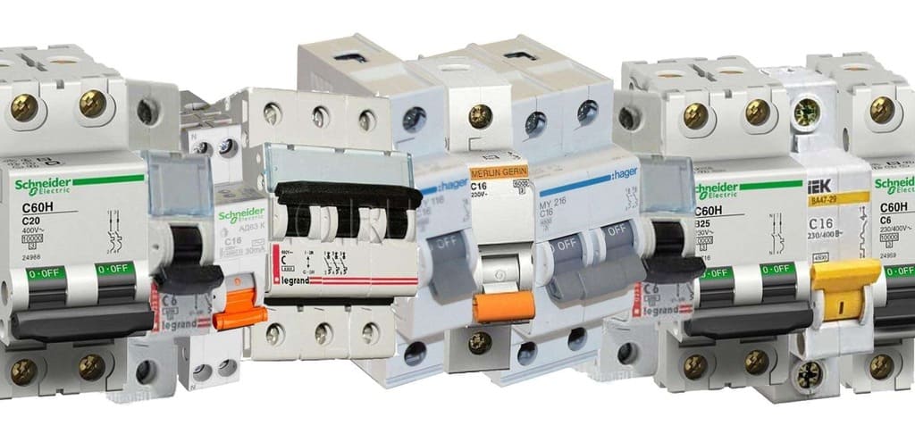 автоматический выключатель в литом корпусе