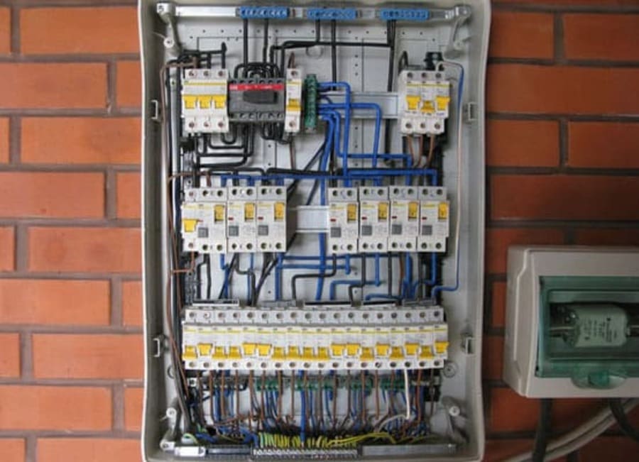 монтаж электрощита